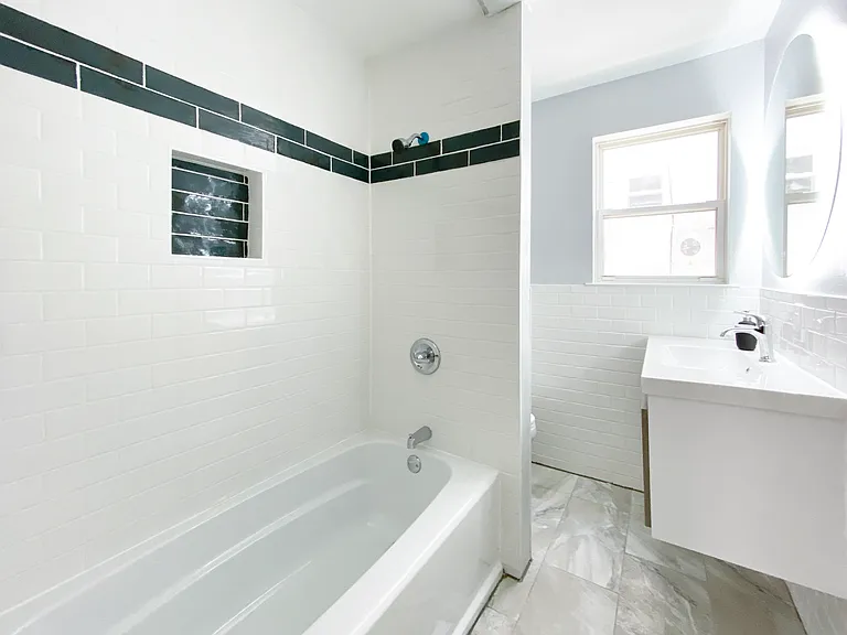 102 N Baltimore Ave #A — Photo 17
