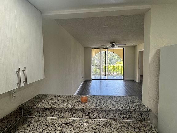 3rd image of 19555 NE 10th Ave #302