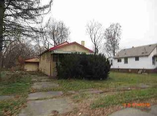 17201 Oakfield St, Detroit, MI 48235