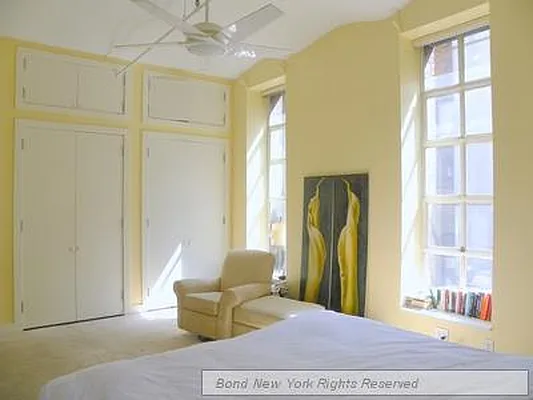 Sold by Bond New York | media 14