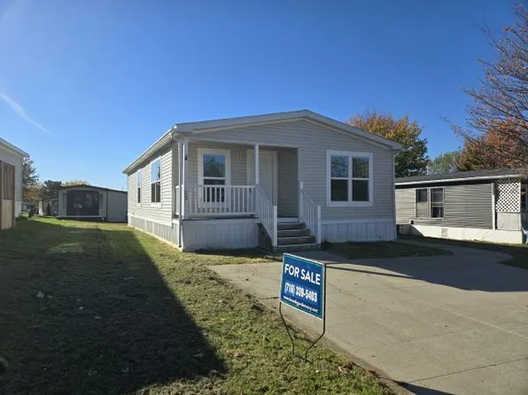 23 S Whispering Dr #204, Hamburg, NY 14075