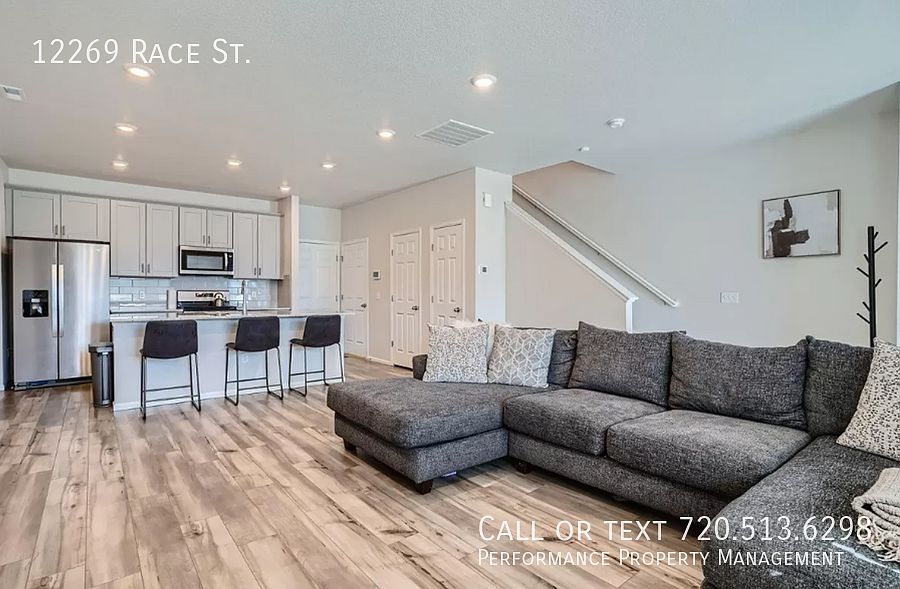 1st image of 12269 Race St