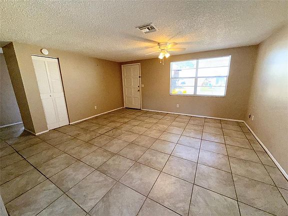 3rd image of 9124 Cochise Ln