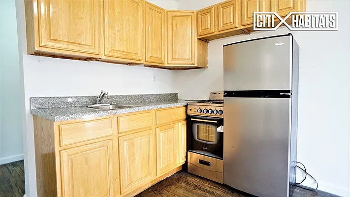 Rented by Citi Habitats | media 8