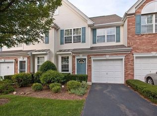 108 Sratford Dr, Nutley, NJ 07110