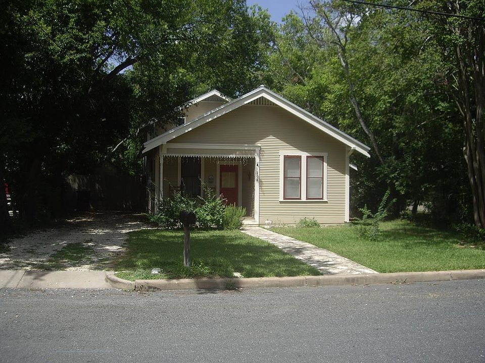 1st image of 208 E Morse St