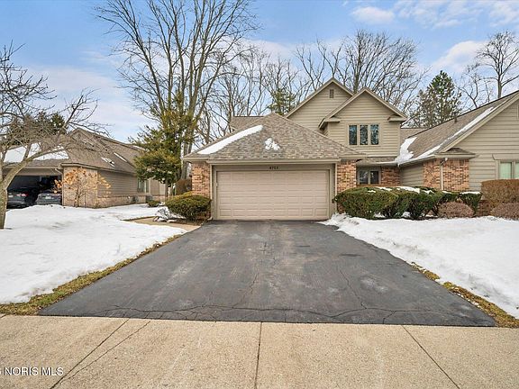 3rd image of 6753 Carrie Pine Ln