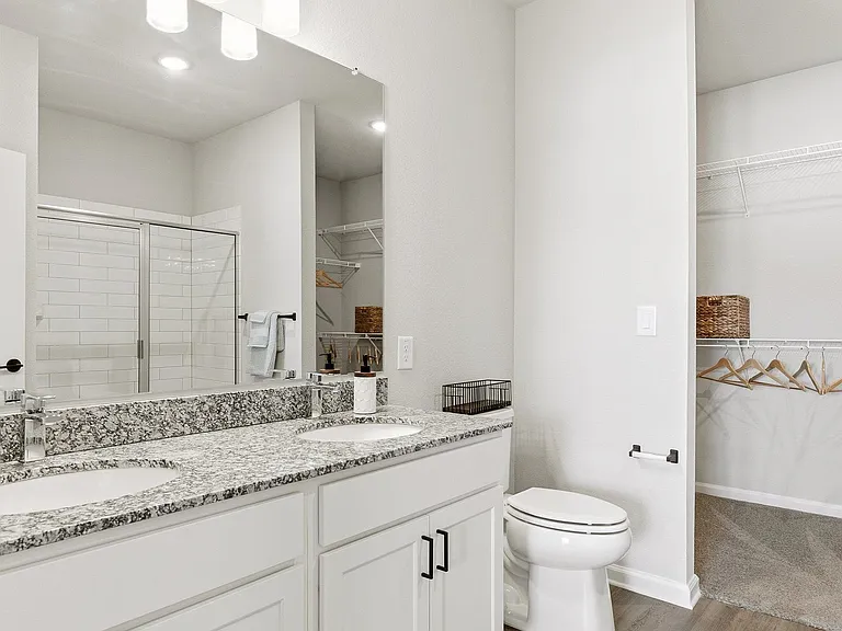 Whispering Pointe Apartments — Photo 66