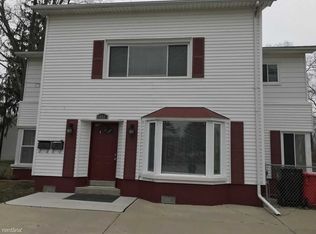 18541 Utica Rd, Roseville, MI 48066