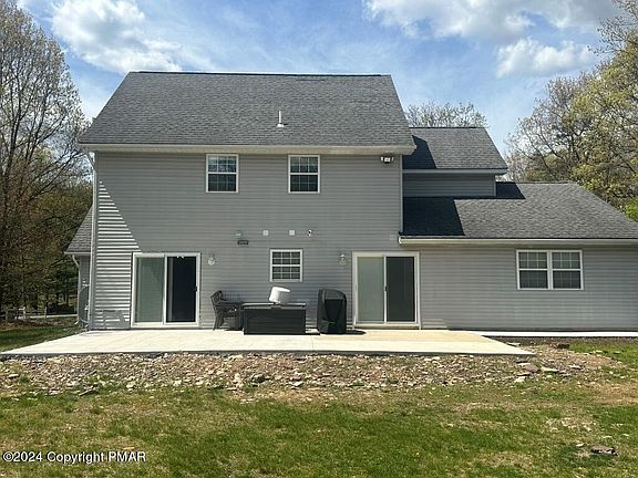 2nd image of 1362 N Rocky Mountain Dr