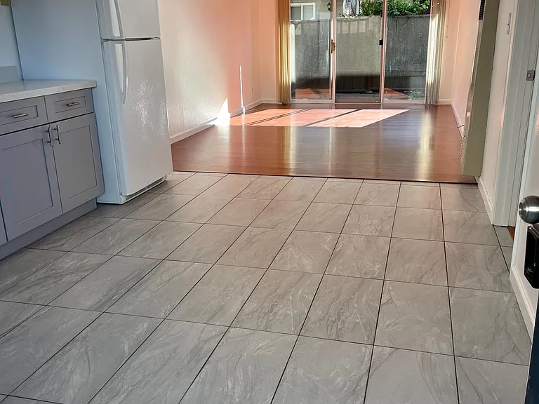 1143 Roewill Dr #3 — Photo 3