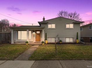 28474 Hales St, Madison Heights, MI 48071
