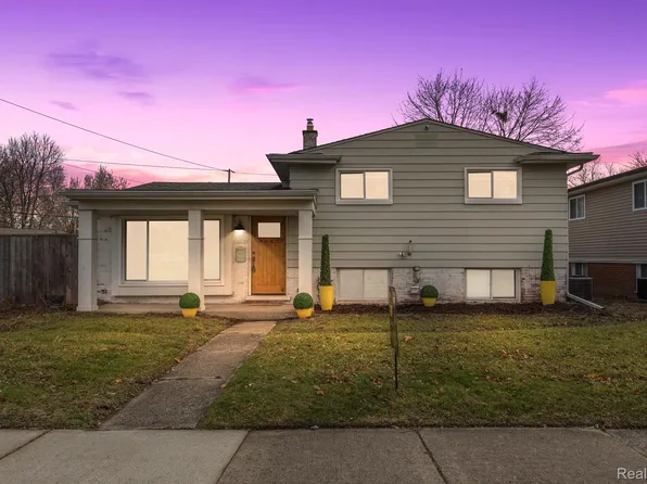 28474 Hales St, Madison Heights, MI 48071