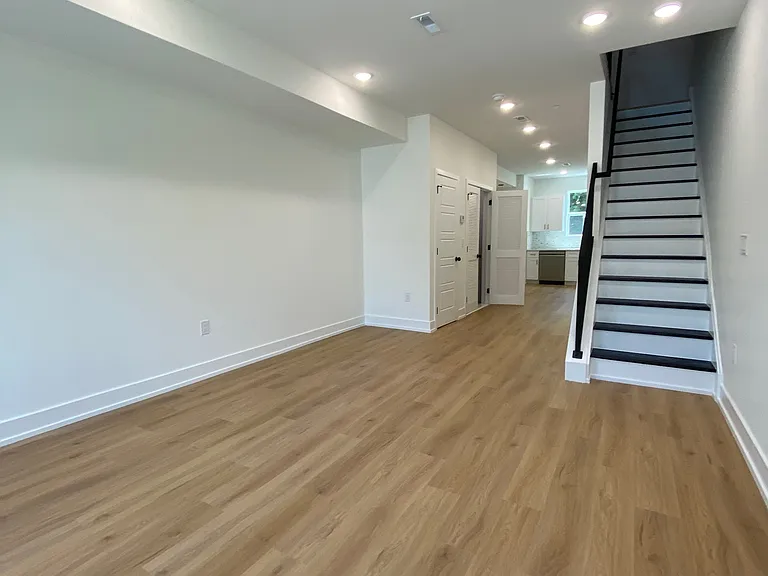 4202 Fairmount Ave #2 — Photo 8