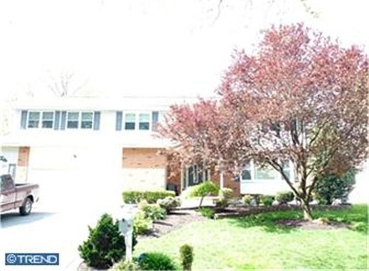 1st image of 3 Old Gate Ln