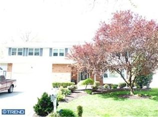 3 Old Gate Ln, Wilmington, DE 19810