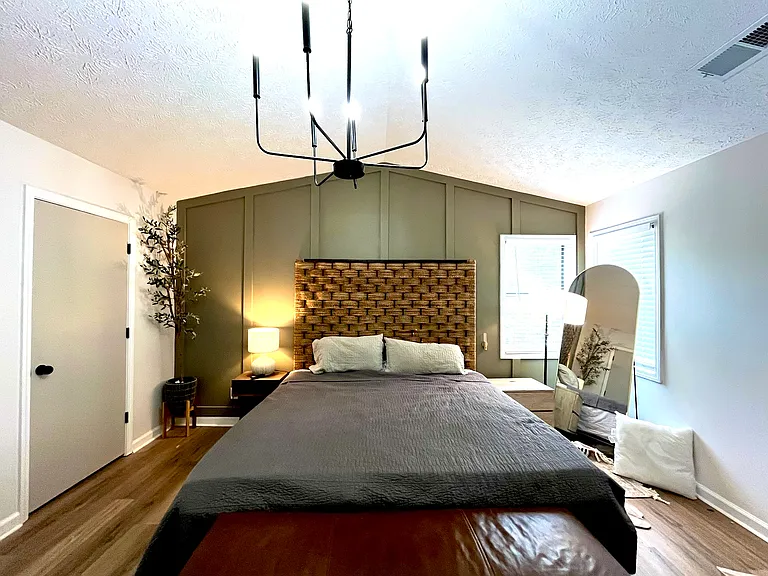 223 Colony Springs Dr — Photo 4