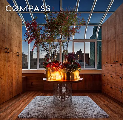 Sold by Compass | media 7