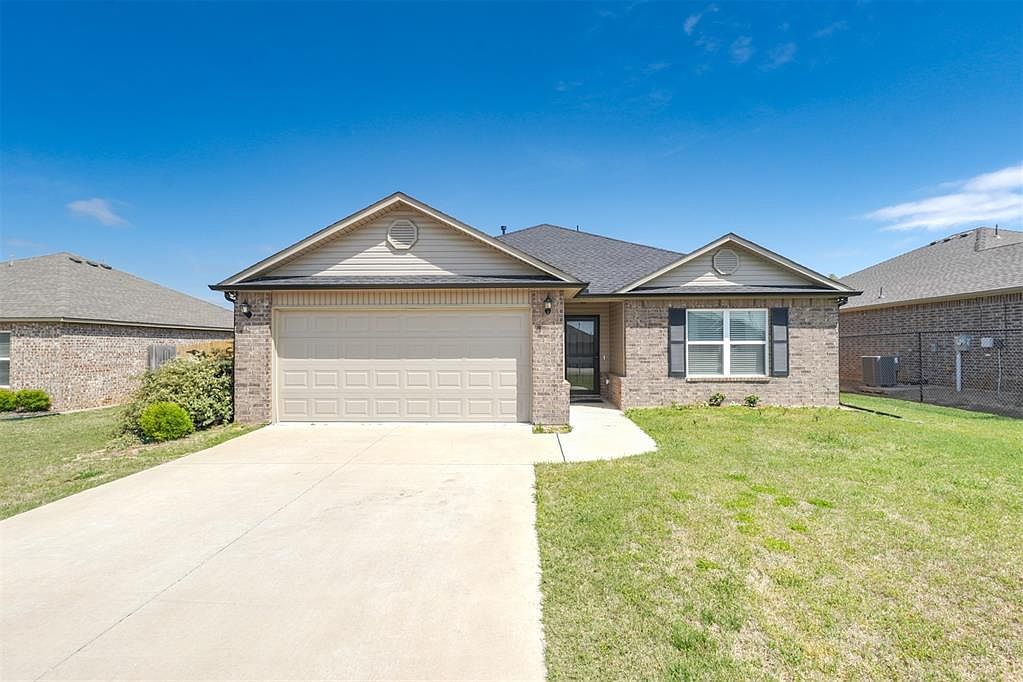ｙ*ｏ様 House on the Hill L/S Tee (Brown Ho 1635 Woods Dr, Los Angeles, CA 90069 | MLS #25621475 | Zillow
