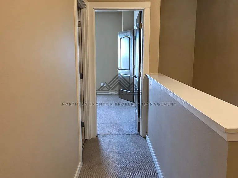 75 SW Silverstar Ln — Photo 11