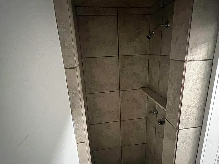 1240 Levy Ave #2 — Photo 6
