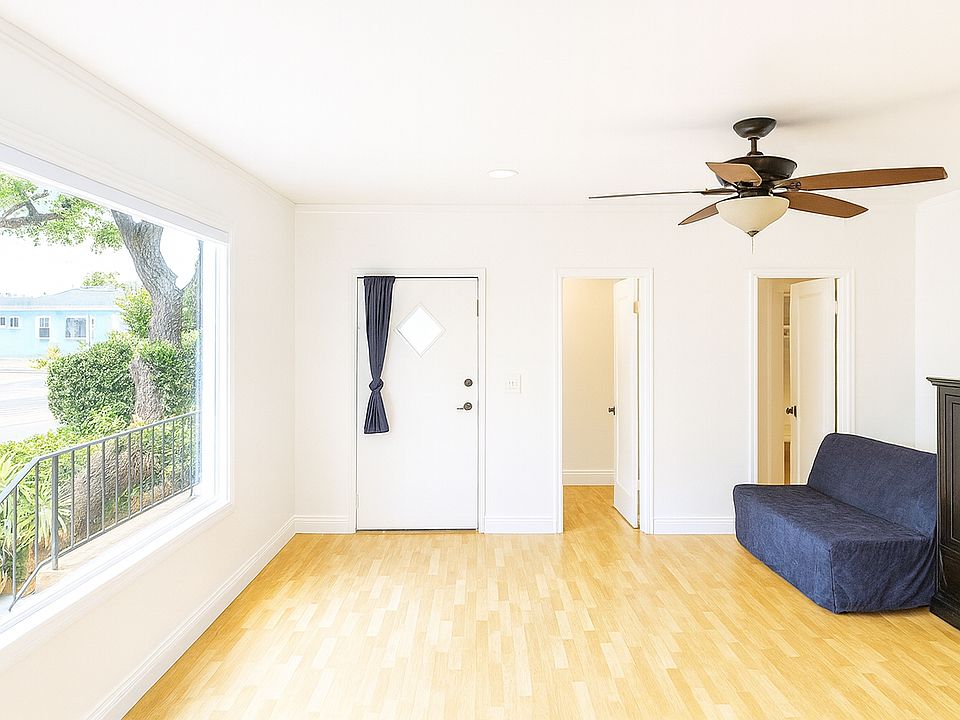 Efficient floor plan with room for sleeping, lounging, and working.