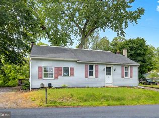 58 Mount Airy Rd, New Providence, PA 17560