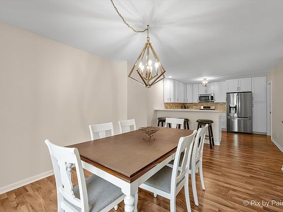 5th image of 624 Daisy Ln