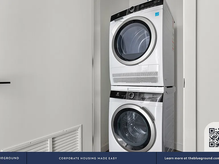 Washer/Dryer in Apartment