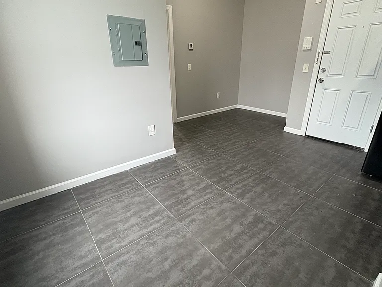 455 Halsted St #3B — Photo 5