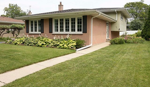 1st image of 2041 Westview Dr