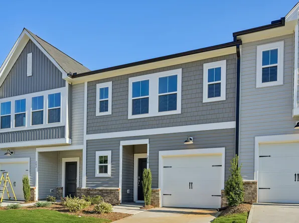 236 Flagstone Way Unit 61, Clayton, NC 27520