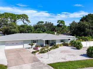 1633 Birchwood St, Sarasota, FL 34231