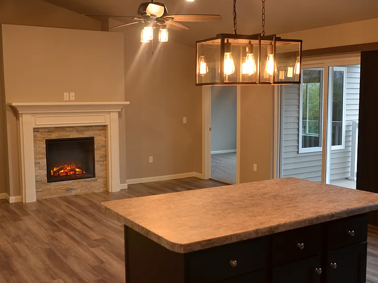 301 W Valley Rd #5 — Photo 1