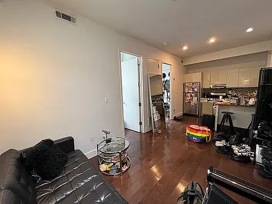 204 Starr St #4F — Photo 16