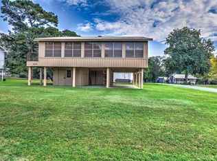 280 Lakeside Dr, Trinity, TX 75862