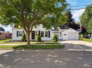 492 E Woodsdale Ave, Akron, OH 44301