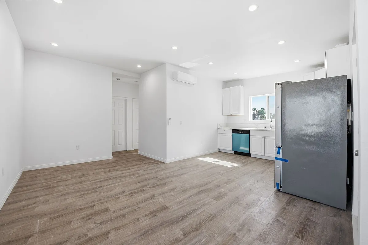 Building Photo - 5444 Brockbank Pl