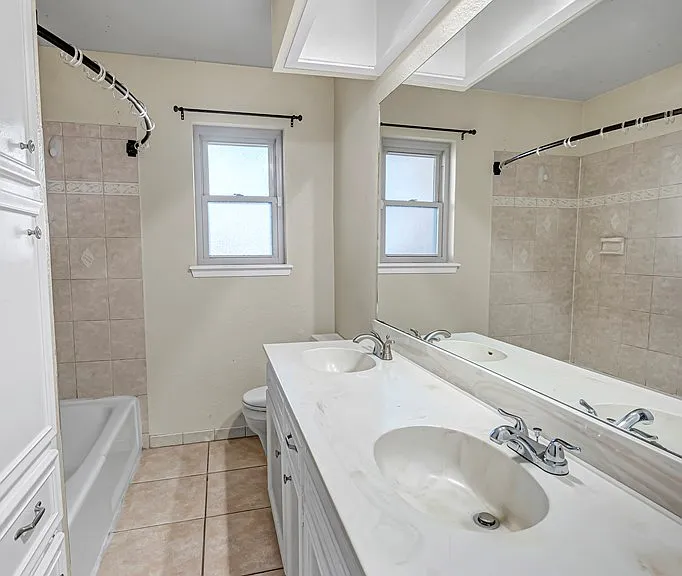 4202 Merrill Dr — Photo 24