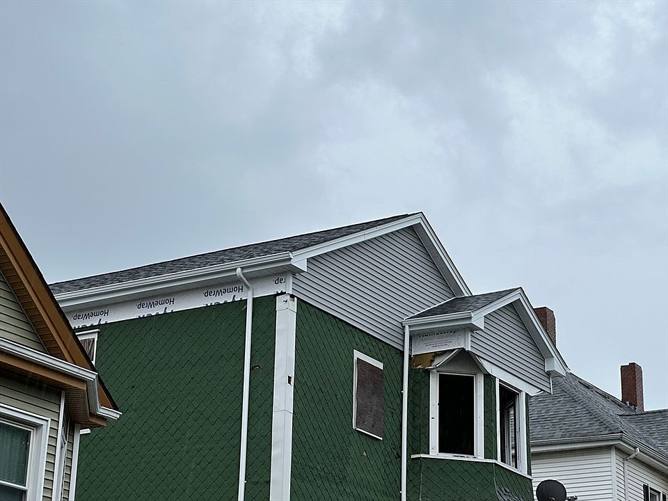 2nd image of 24 Myrtle St