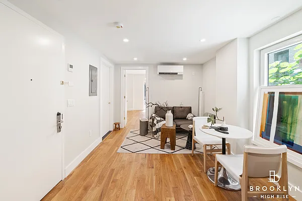 Rented by Brooklyn High Rise LLC | media 10