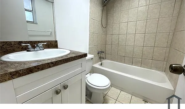 2800 NW 56th Ave #A202 — Photo 4
