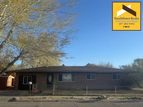 118 E Sunset Dr, Riverton, WY 82501