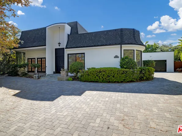 9141 Leander Pl, Beverly Hills, CA 90210