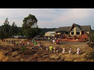 38230 Pengra Rd, Fall Creek, OR 97438