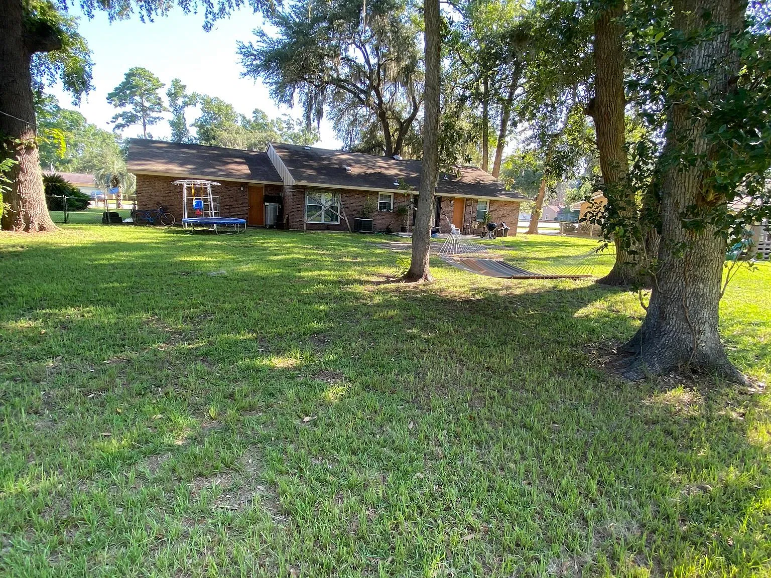 3 bed, 1621 sqft, $1,800 — Photo 1