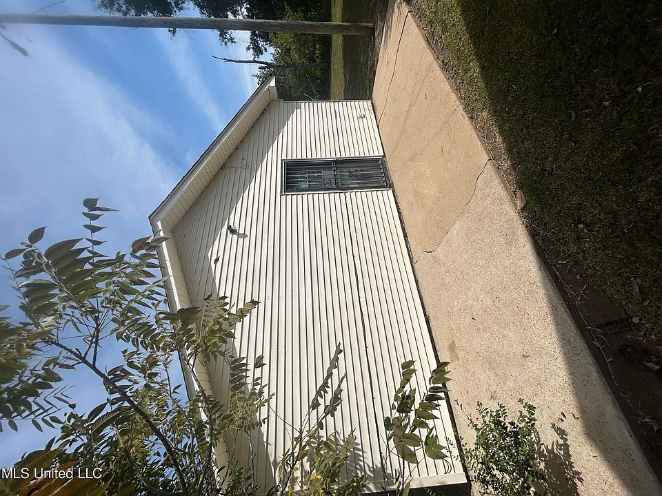 1308 Lombard St, Clarksdale, MS 38614 MLS 4059436 Zillow