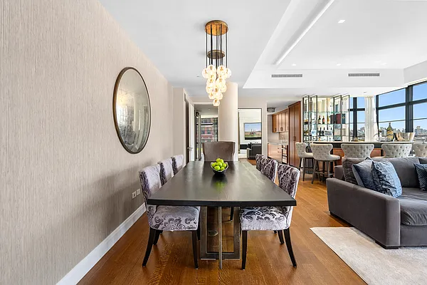 Sold by Corcoran | media 7