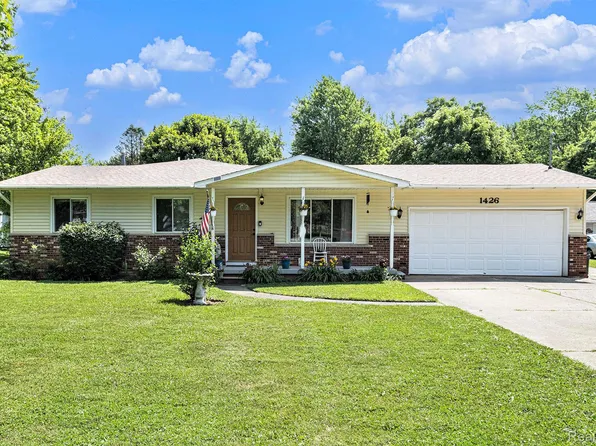 1426 W Ives Ave, Burton, MI 48509