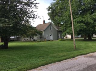 755 W Madison St, Girard, IL